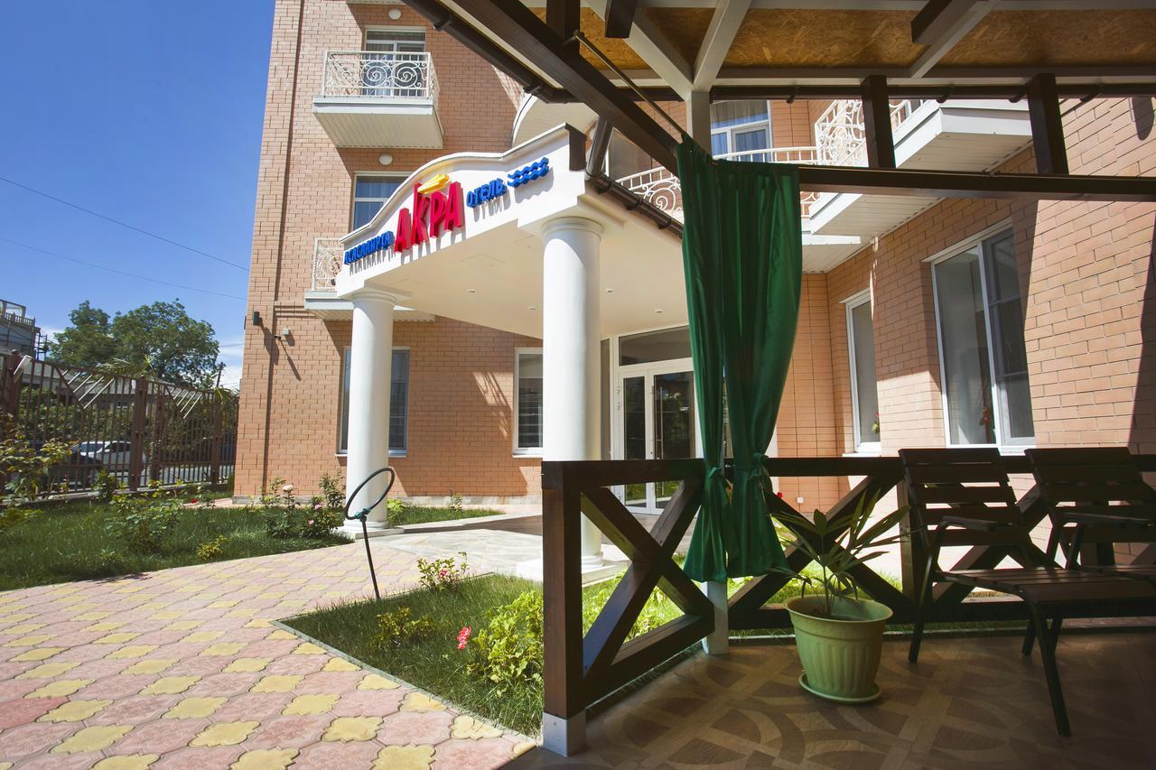 Hotel Acra Sukhumi Exterior photo